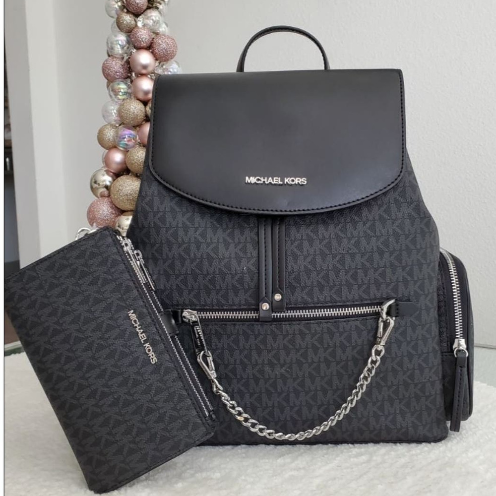 Michael Kors Chain Backpack And Wallet Set - Picture 1 of 10